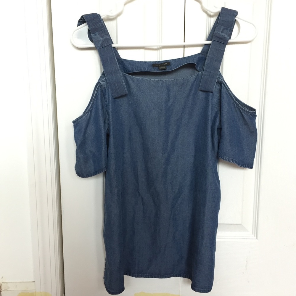 Cute denim top